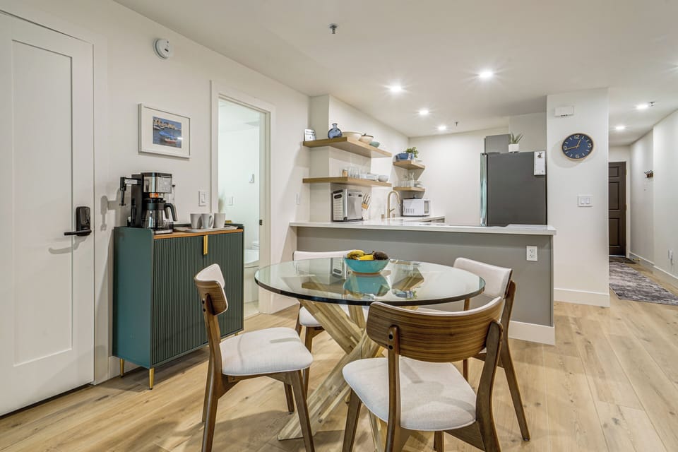 Apartment (1 Bedroom) | Interior