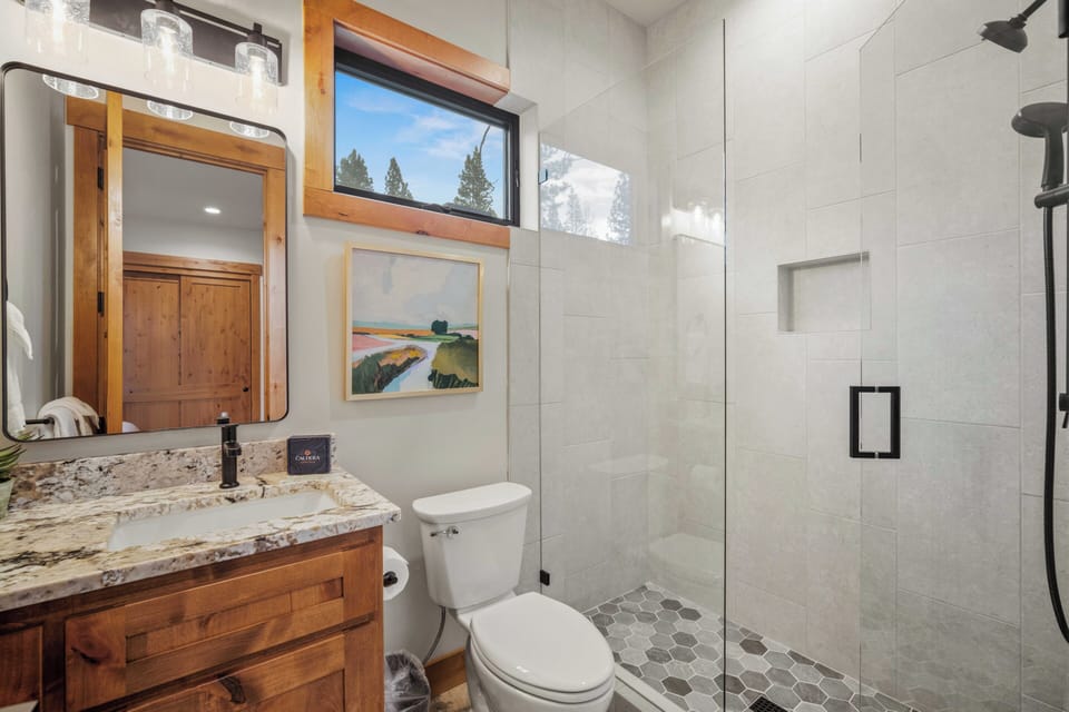 56325 Mirror Rock Loop-41