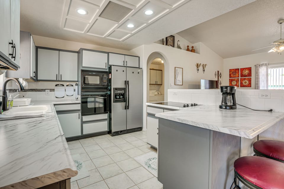 House (2 Bedrooms) | Interior