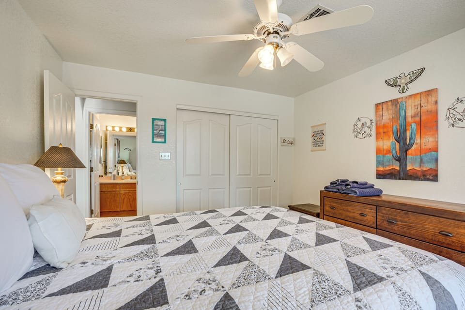 House (2 Bedrooms) | Interior