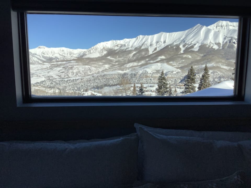 Mountain views from all bedrooms.