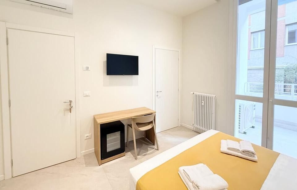 Double Room | Desk, laptop workspace, free WiFi