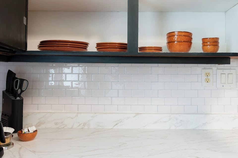 Warm earthy tableware, ready to enjoy.