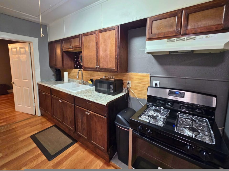 House | 1 bedroom