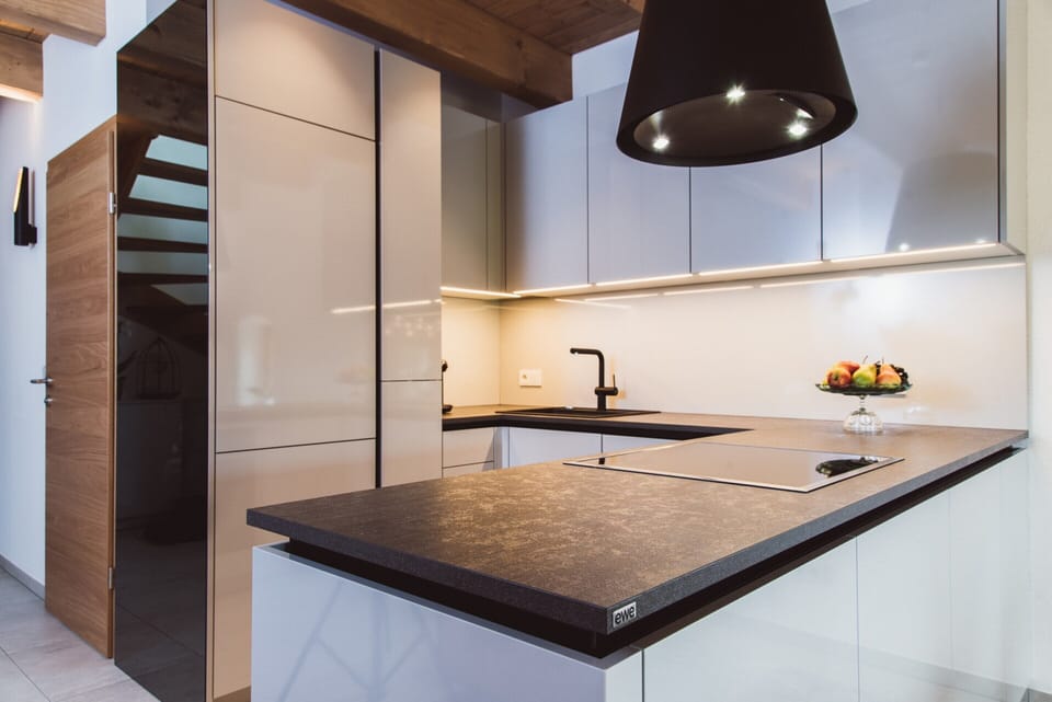 House | Private kitchen | Cookware/dishes/utensils
