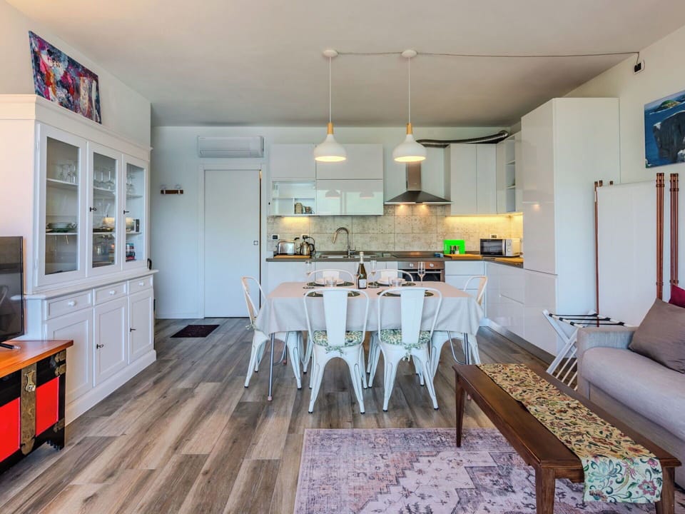 Furniture, Interior Design, Flooring, Floor, Ceiling, Wood, Table, Wood Flooring, Kitchen, Chair
