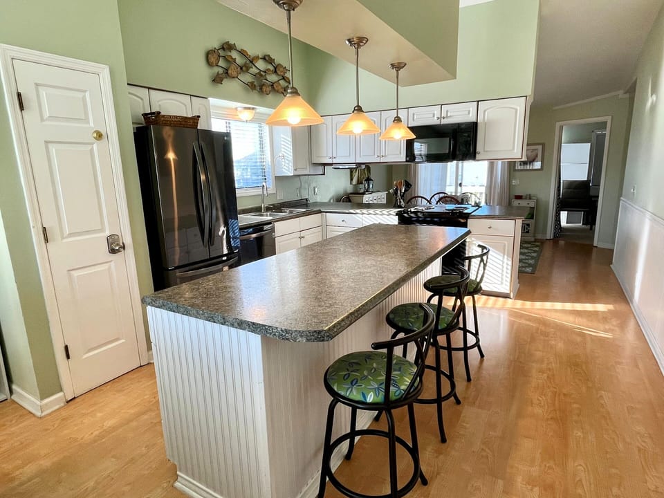 14 - kitchen