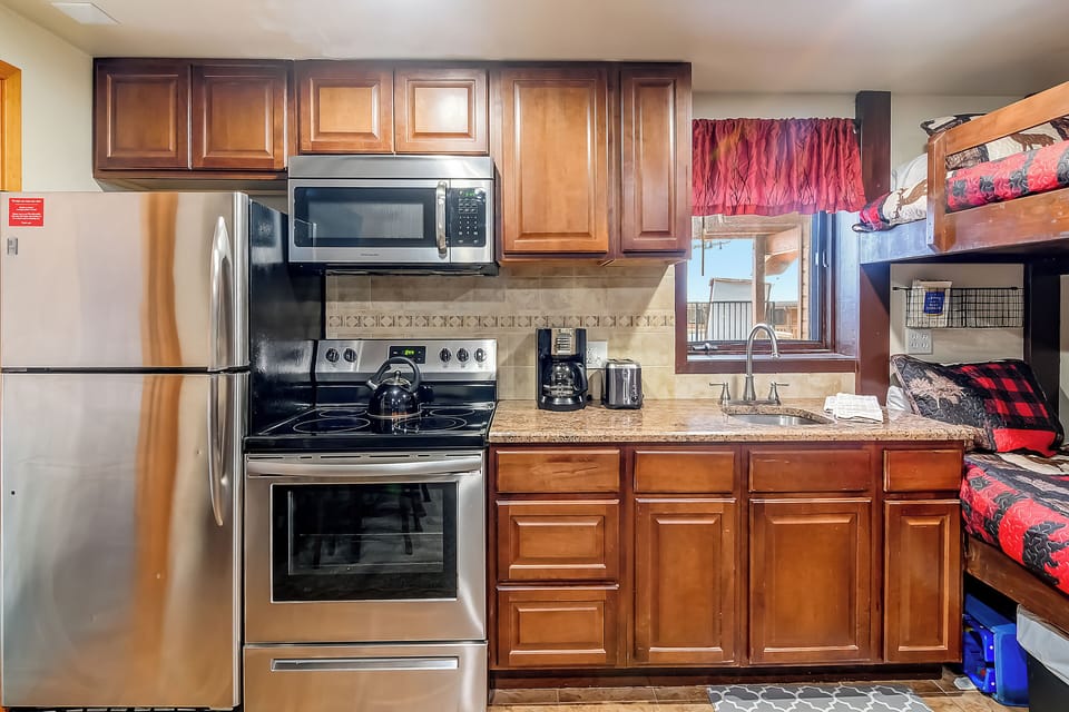 Perfect Kitchen - No Dishwasher