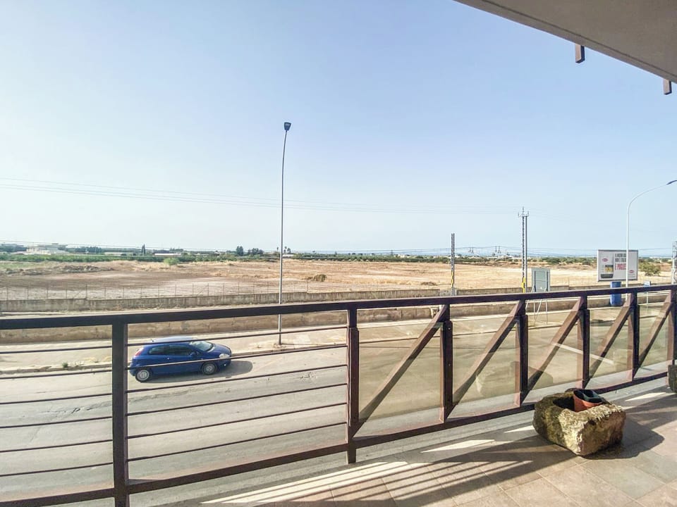 Room, Balcony, City View | Property grounds