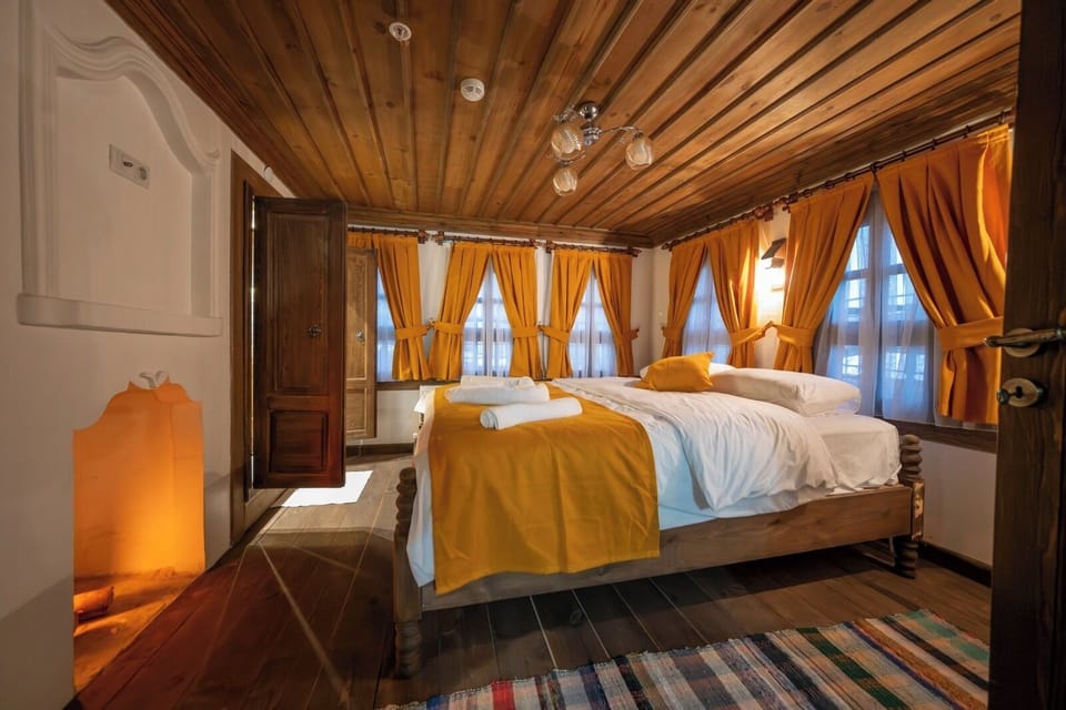 Classic Room | Free WiFi