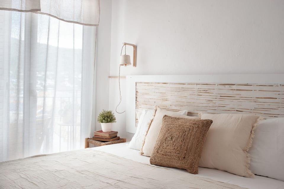 Standard Room, Balcony | Free WiFi