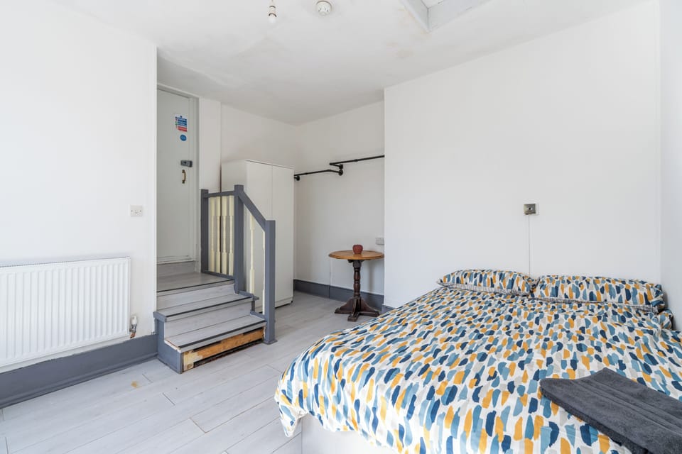 Double Room | Free WiFi