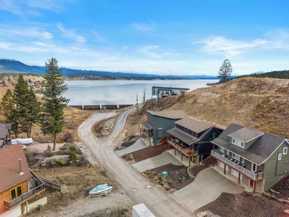 Exterior of Solace; a short walk from the community`s private beach access to Lake Windermere and minutes from Invermere`s downtown core.