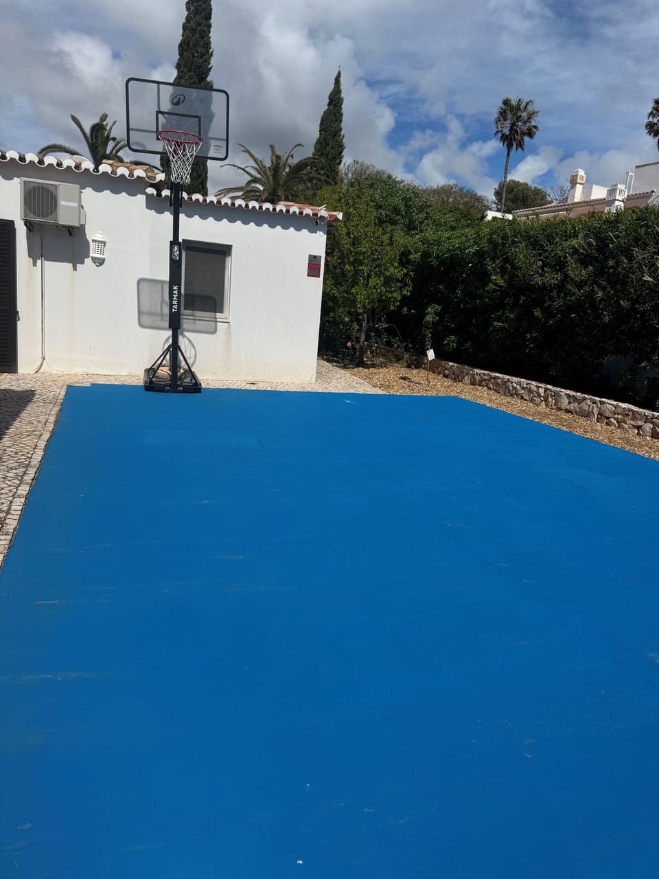 Sport court