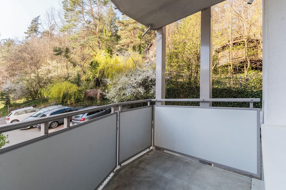 Comfort Apartment, Balcony | Property grounds