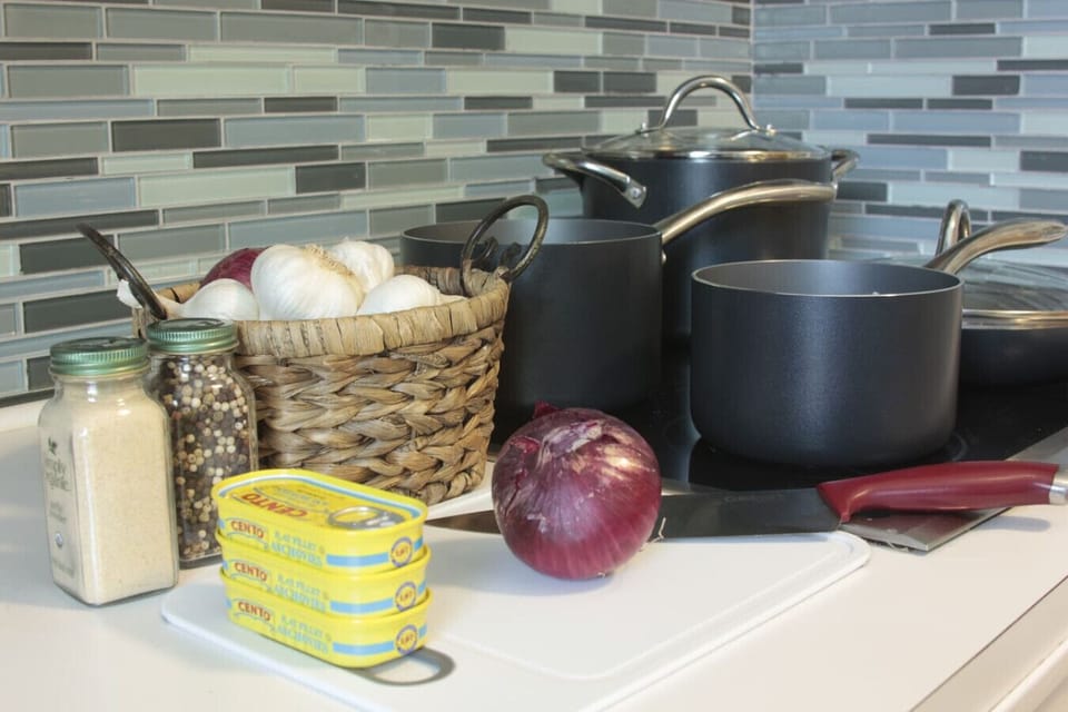 Well-equipped kitchen - ready for your culinary creations!