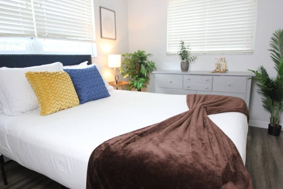 Fresh linens & a restful atmosphere.