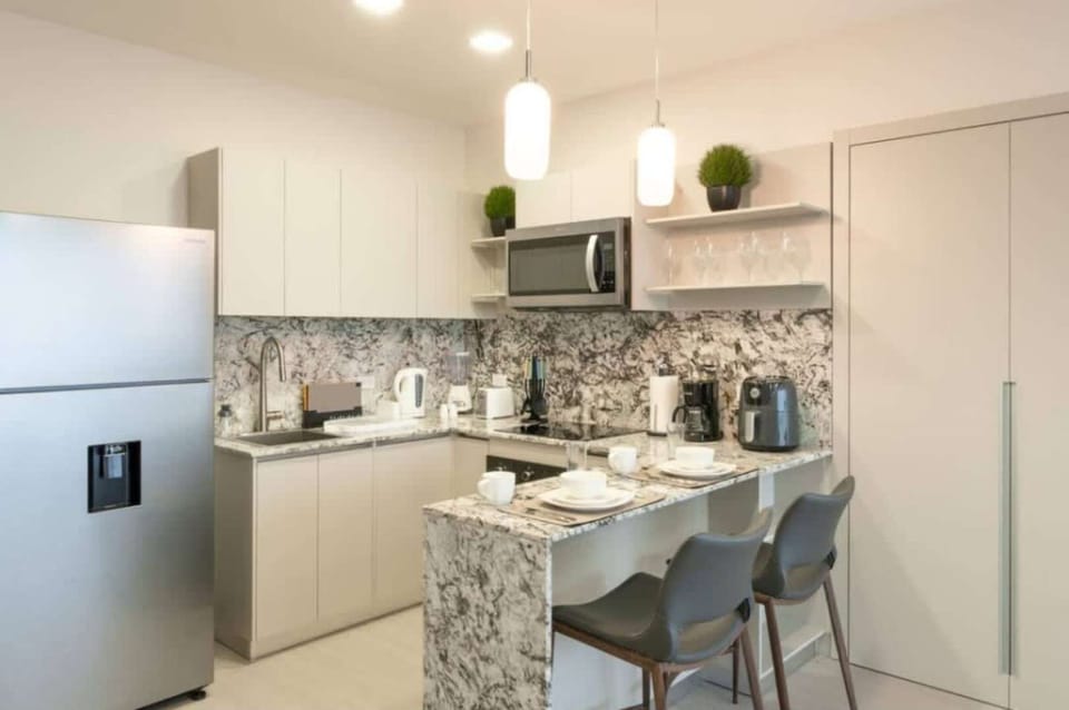 Fully equipped kitchen