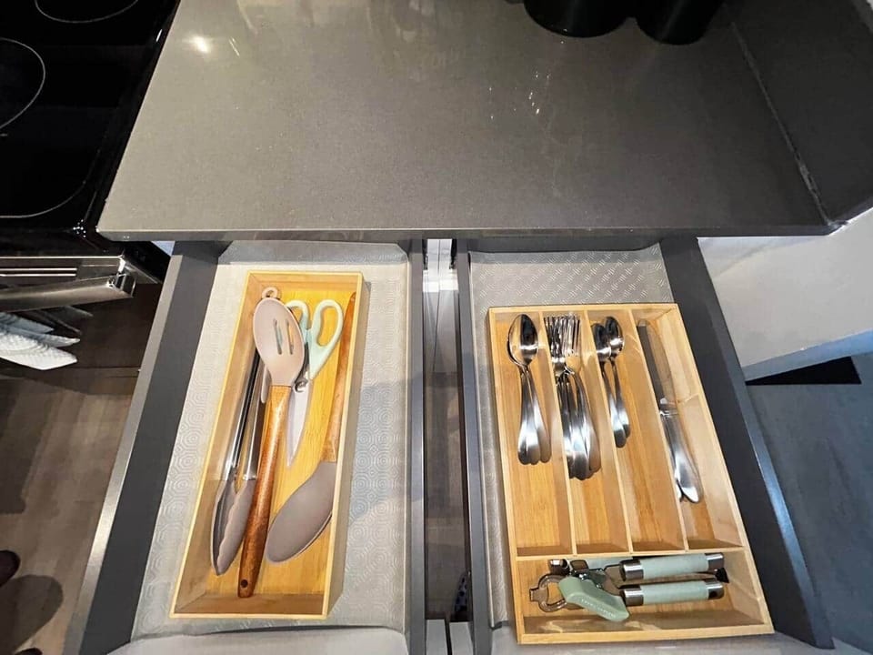 Organized Utensils