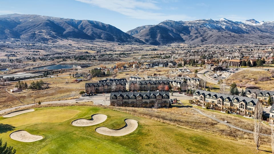 Take in sweeping valley and mountain views—your backdrop for a truly scenic getaway.