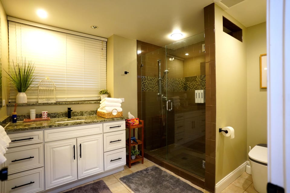 Located downstairs. Spacious shower room with bidet toilet.