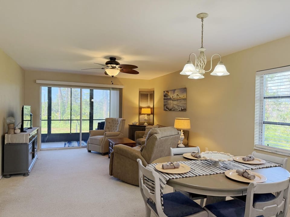 2BR Fiddler’s Green – Pool, Tennis & Shuffleboard (7585)