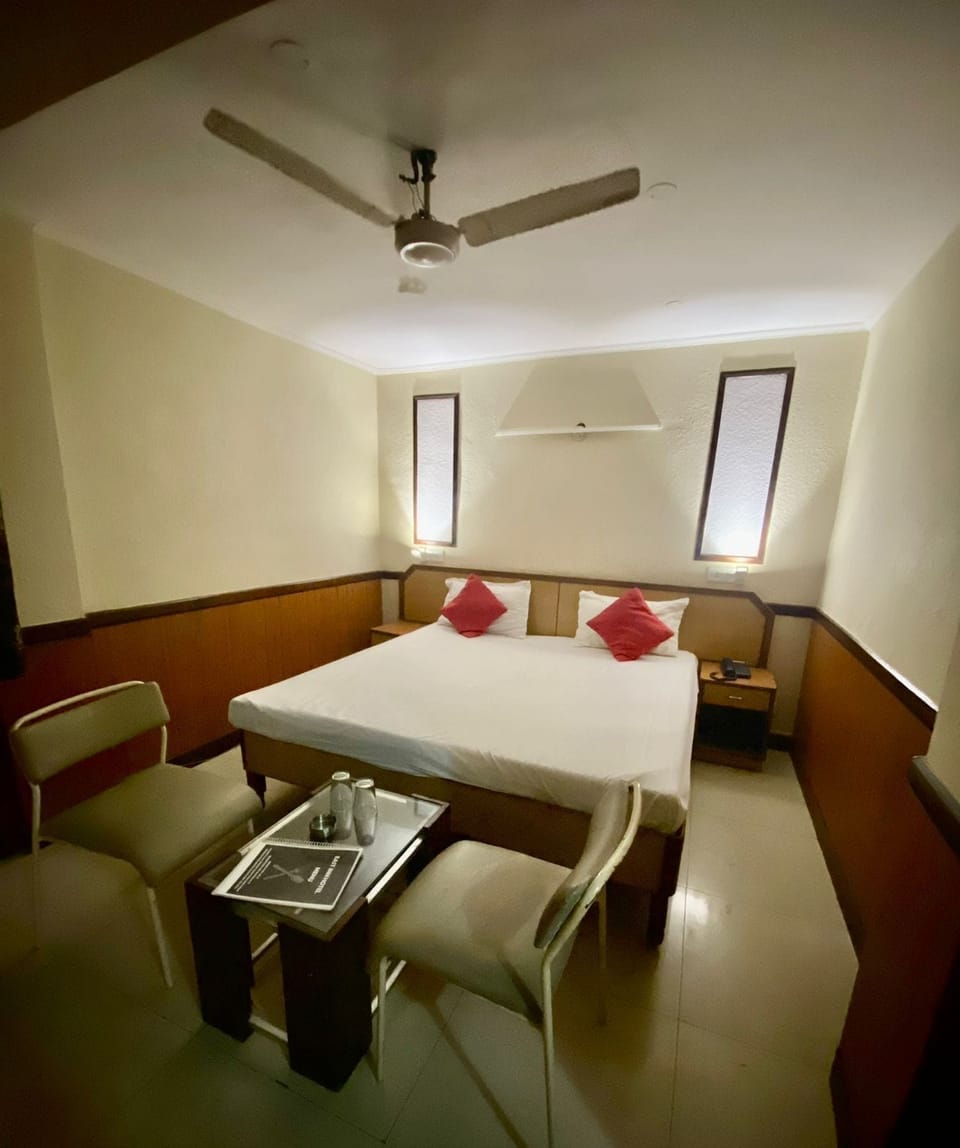 Deluxe Room | Free WiFi, bed sheets