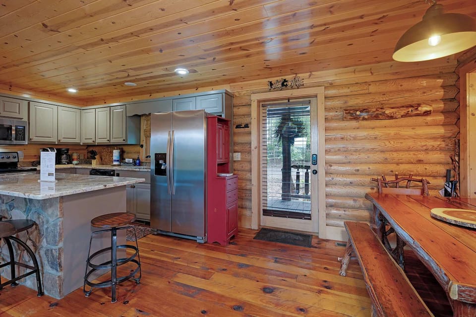 Welcome to Whippoorwill Calling!​