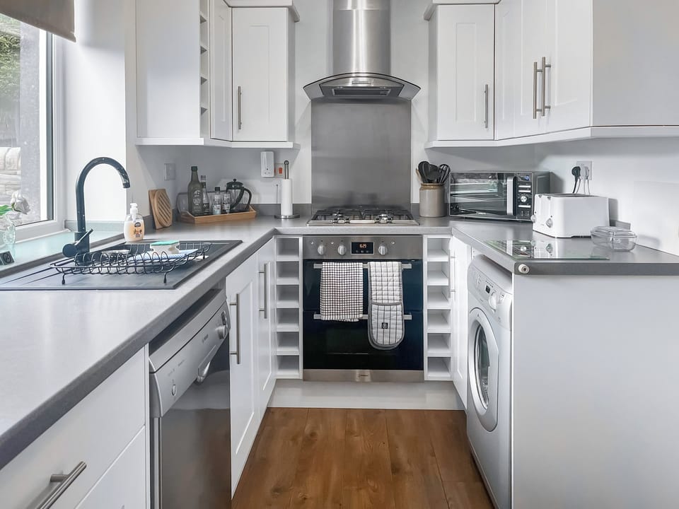 Kitchen | The Old Post Office, Fence