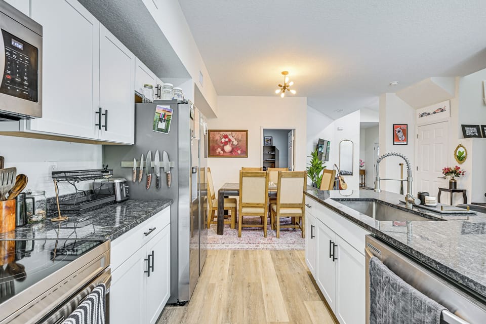 Kitchen | 1st Floor