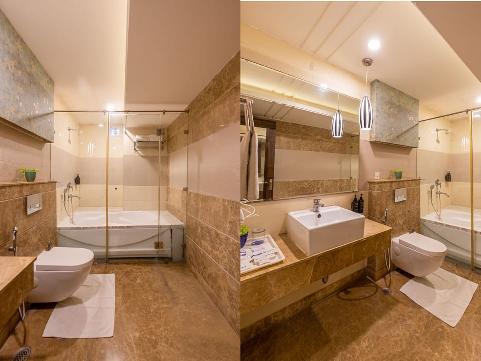  Premium Room with Air Purifier & Bathtub | Bathroom
