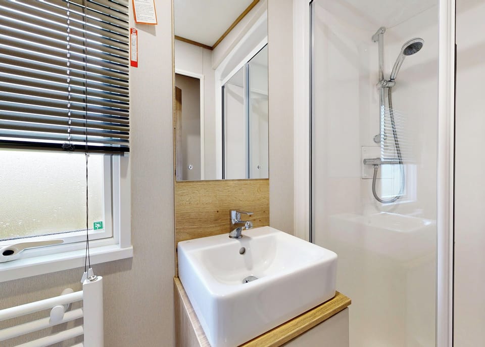 Shower, Bathroom, House