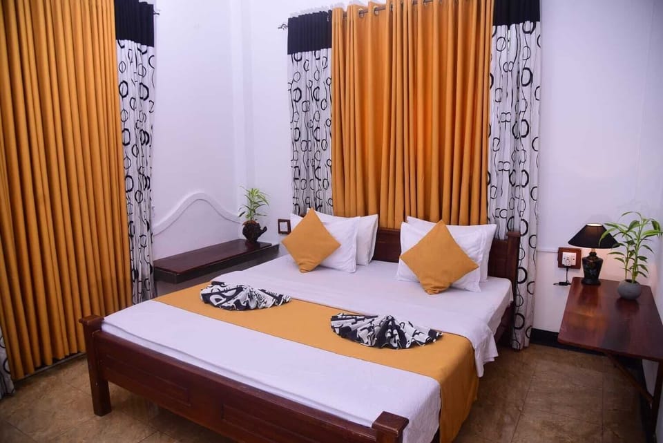 Comfort Double Room, Balcony, Garden View | Desk, iron/ironing board, free WiFi