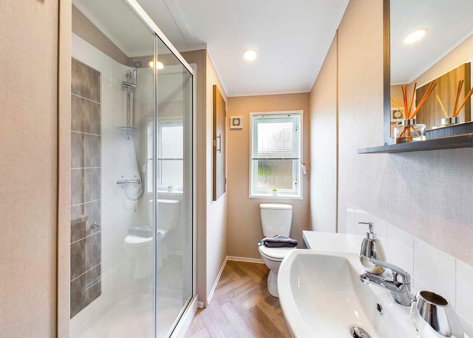 Shower, Bathroom, House