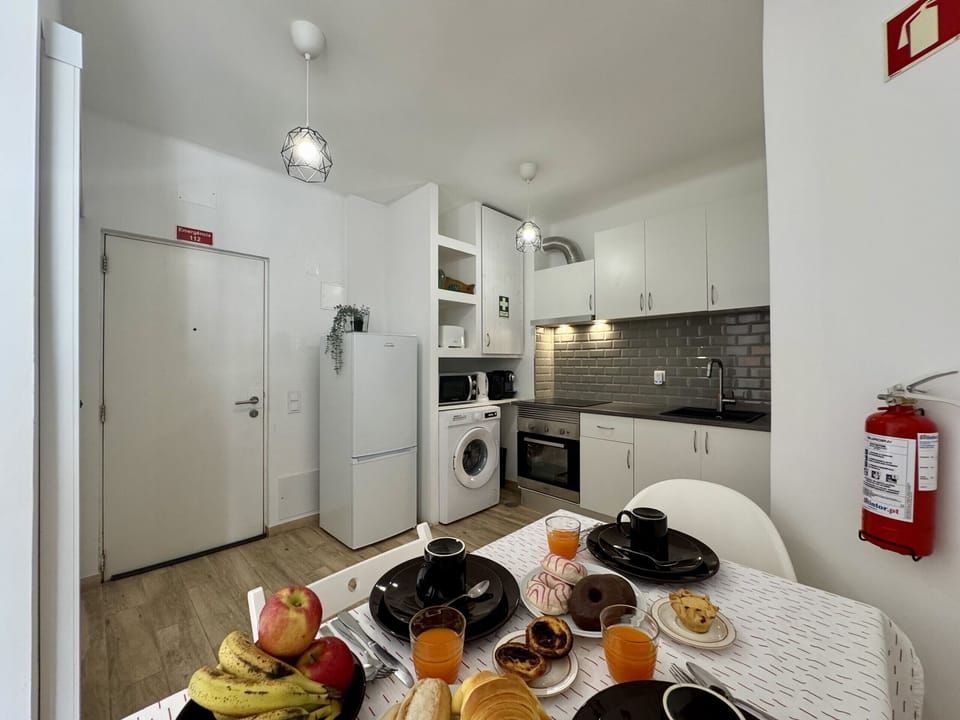 Microwave, coffee/tea maker