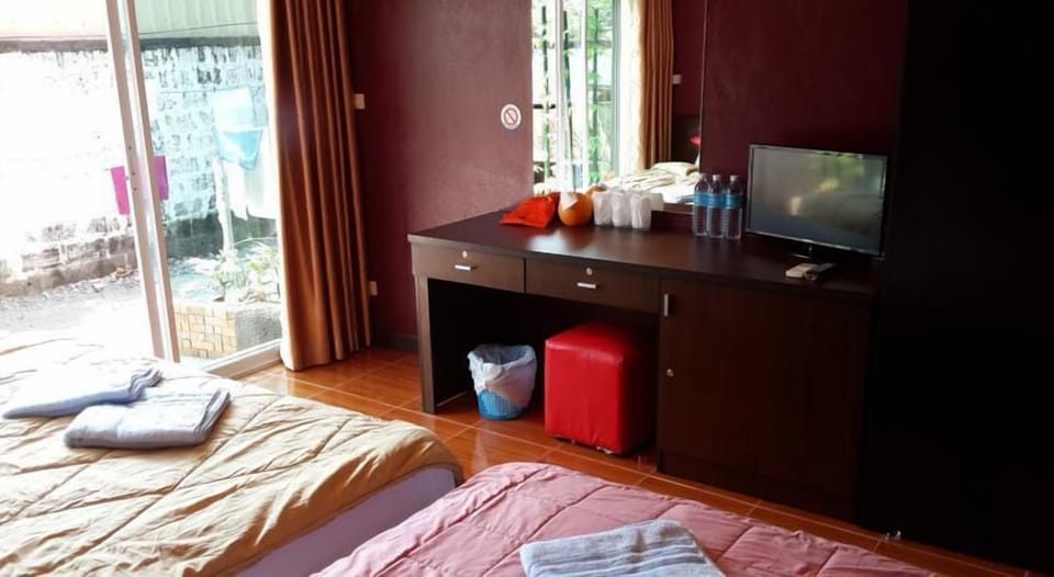 Standard Triple Room | Room amenity