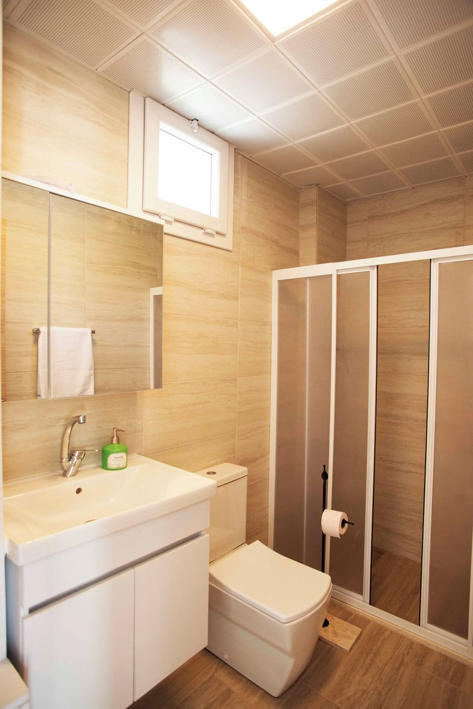 Comfort Suite, Balcony, Sea View | Bathroom | Shower, hair dryer, towels, soap
