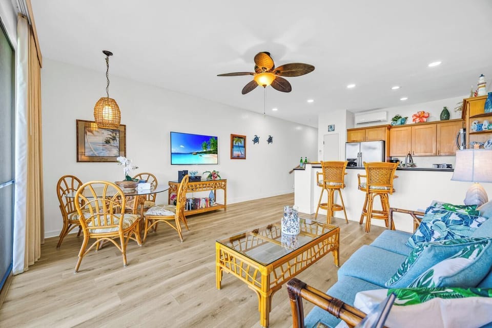 Open concept living and dining filled with natural light NAP-B42