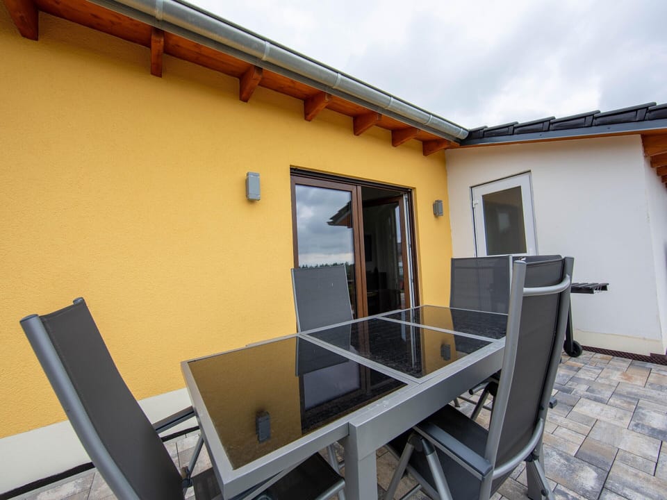 House | Balcony