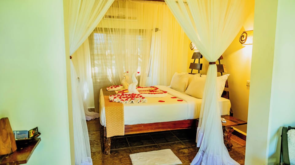 1 bedroom, in-room safe, desk, blackout drapes