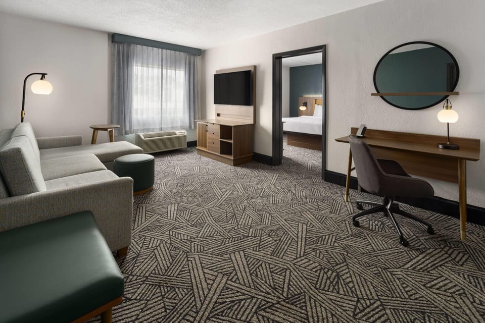 Suite, 1 Bedroom, Non Smoking | Premium bedding, pillowtop beds, desk, laptop workspace