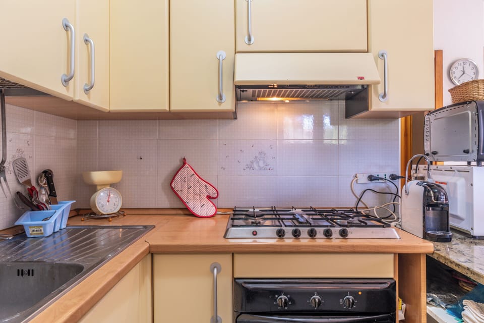 Apartment, Patio | Private kitchen