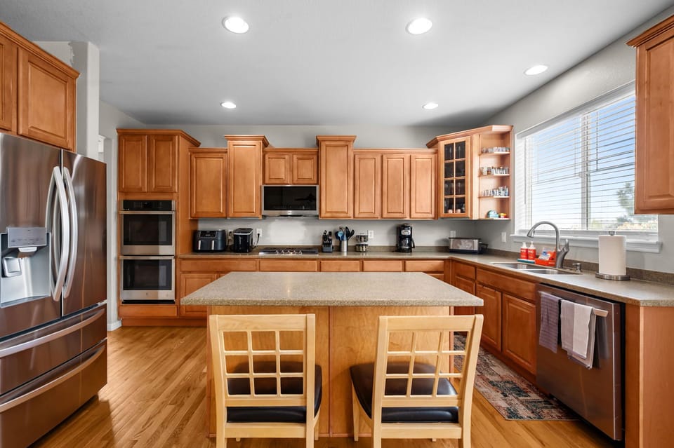 Designed for both function and flair—this kitchen is made to be enjoyed.
