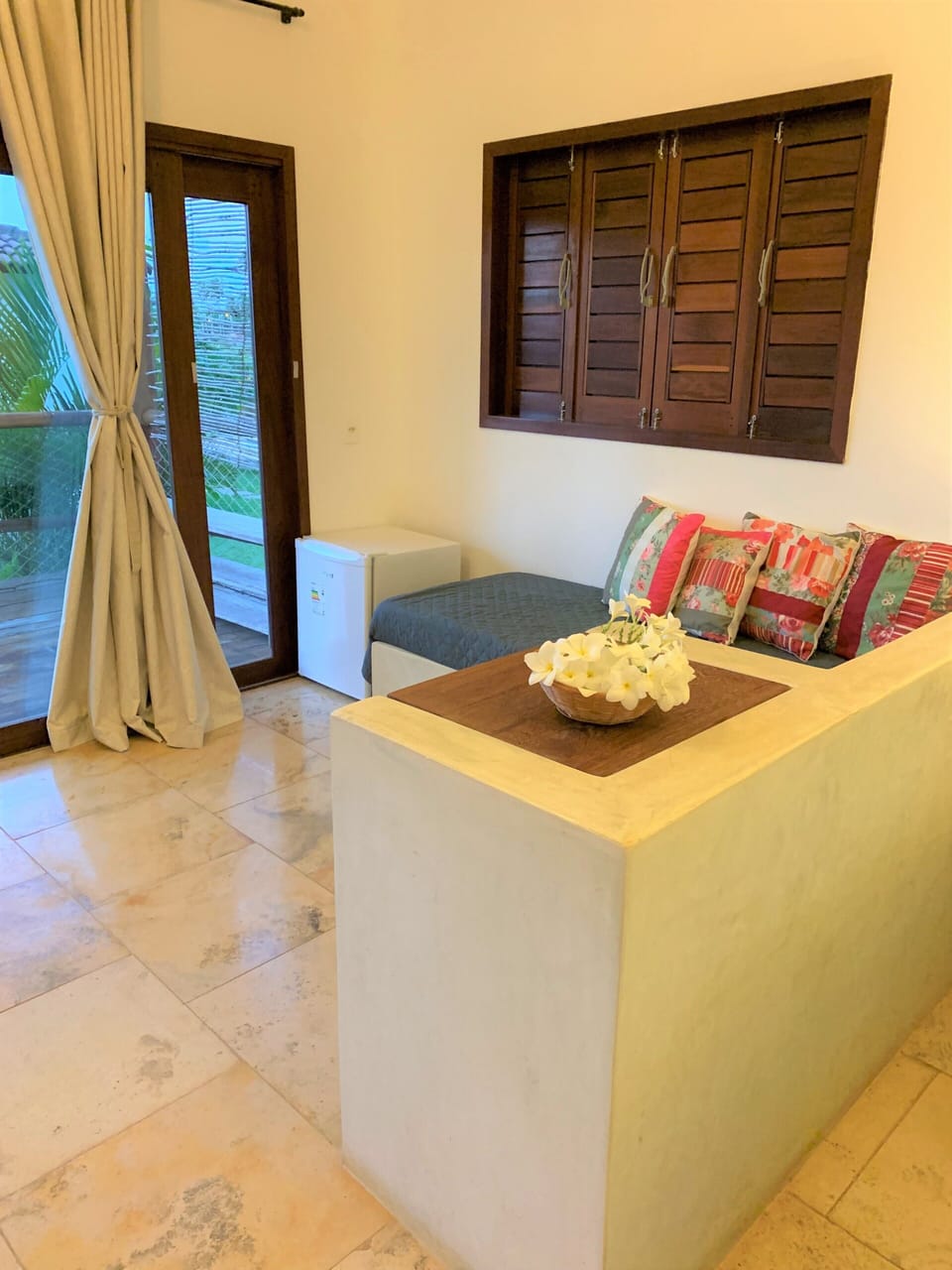Chalet, 2 Bedrooms, Garden View | Living area