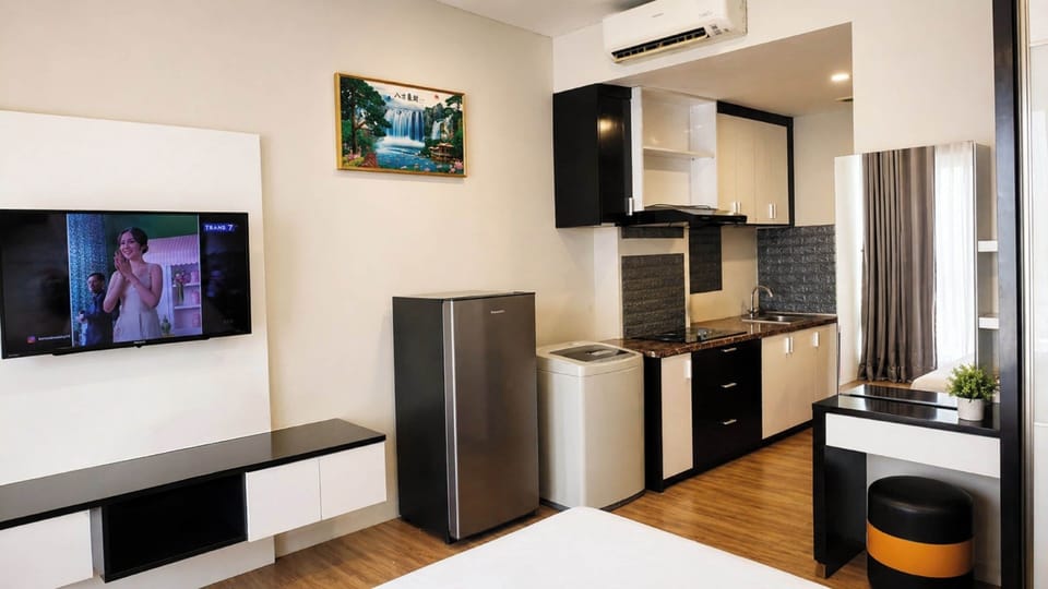 Standard Studio, City View | Private kitchen
