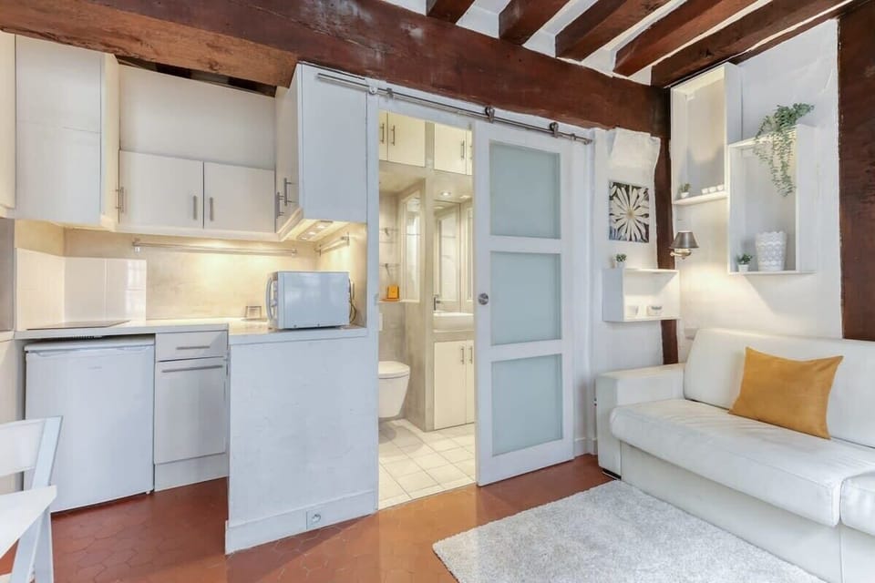 Living Room - Kitchen