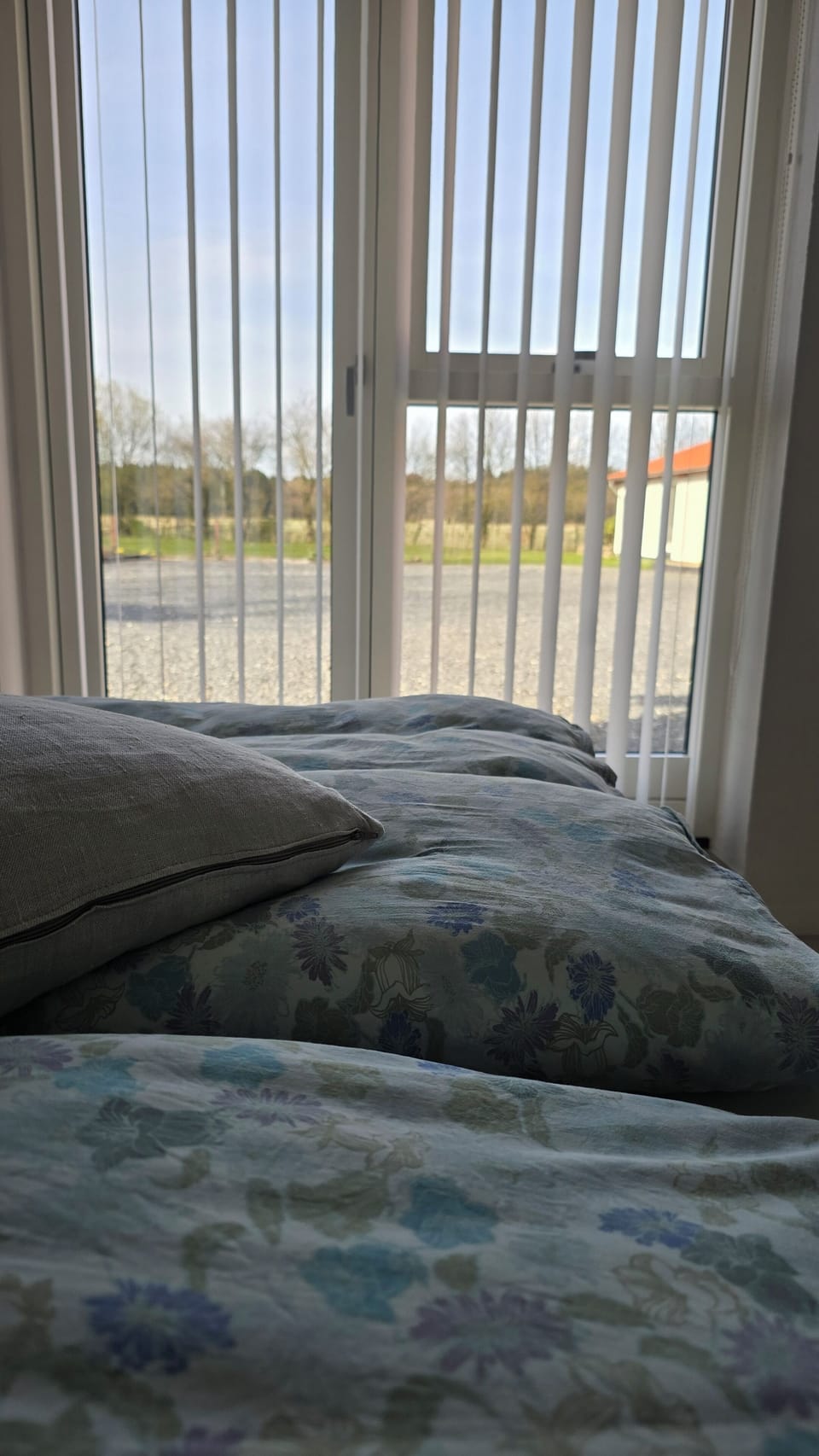 Twin Room, Garden View | Desk, soundproofing, free WiFi, bed sheets
