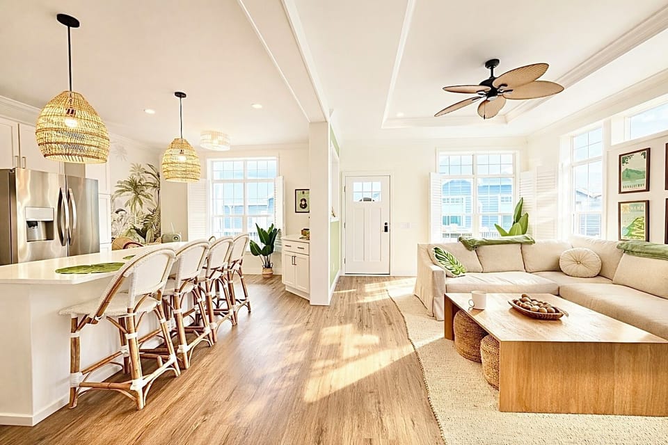 Cook, gather, and connect in this stunning kitchen with modern appliances, a spacious island, and tropical-inspired touches. Ideal for morning coffee, shared meals, and memorable conversations.