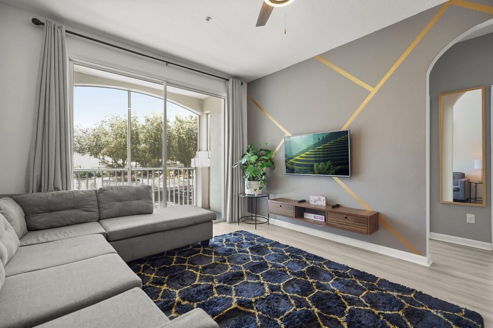 2305 Butterfly Palm Way Apt 205 (2).jpg