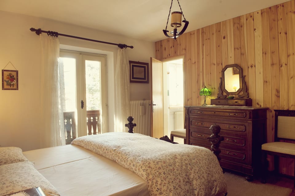 Superior Double Room, Balcony, Mountain View | Premium bedding, memory foam beds, in-room safe, desk